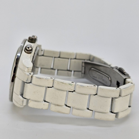 American Eagle Women's Watch 38MM White Dial White Bands 6" New Battery - Picture 7 of 12